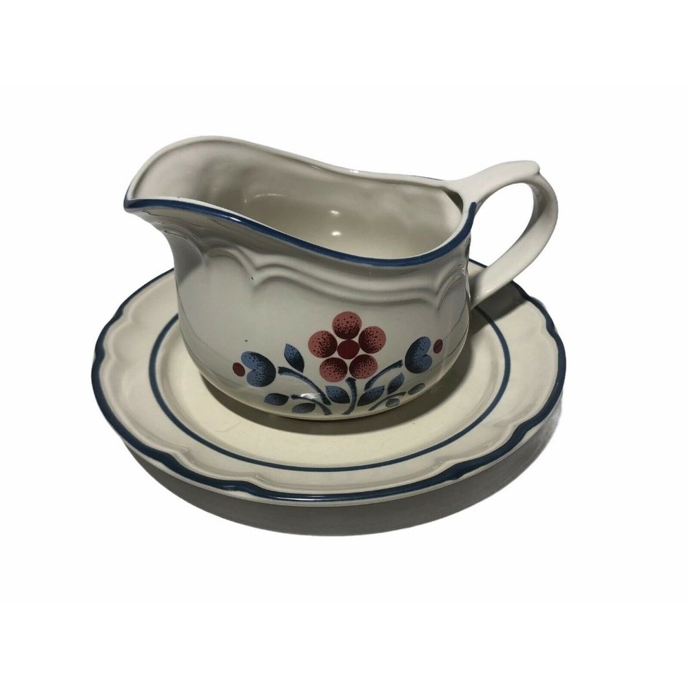 Hearthside Cumberland BrambleBerry Gravy Boat